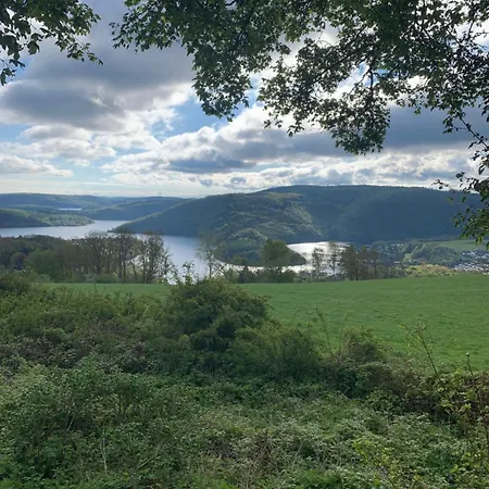 Berg Blick Eifler Modern Restauriert Apartment Simmerath