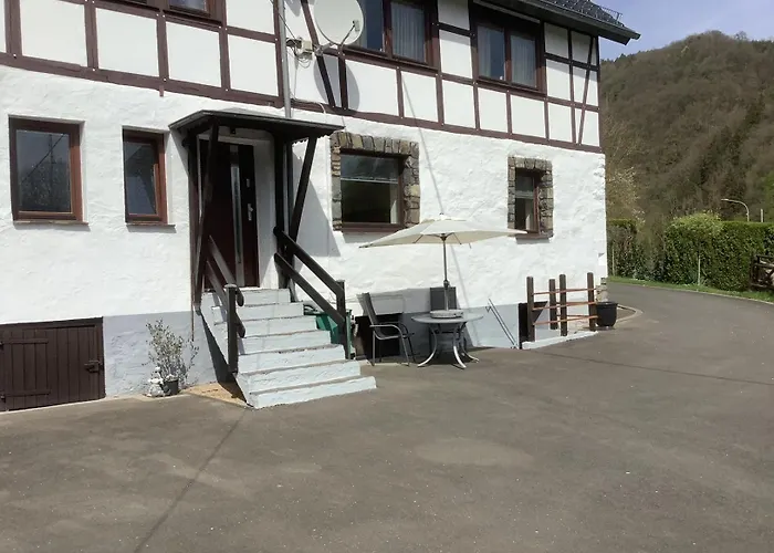 Berg Blick Eifler Modern Restauriert זימראת'